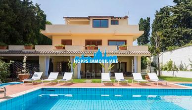 Villa unifamiliare con piscina - mondello