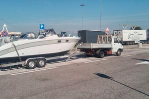 Rimorchio trasporto barche