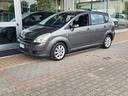 toyota-corolla-verso-2-2-16v-d-4d