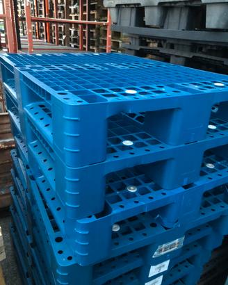 Pallet  in  plastica