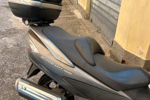 Burgman 400 suzuki
