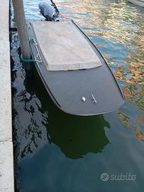 cofano patanella in legno con fondo resinato