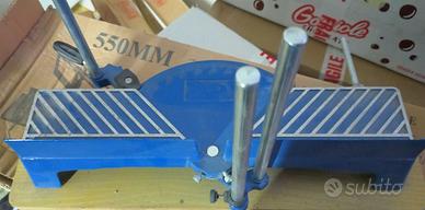 SEGA TAGLIACORNICI 'PROFESSIONALE' .