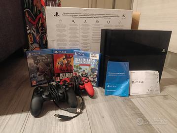 Sony PS4 Play Station 4 + 3 videogiochi + 2 joysti