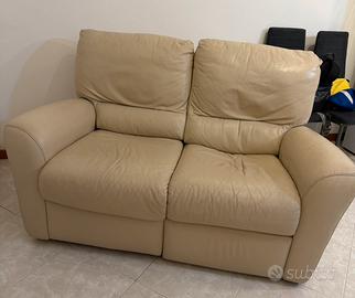 Divano natuzzi due posti