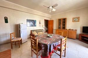 6 LOCALI A FICARAZZI