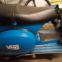Piaggio Vespa 125 PX - 2011