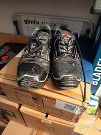 scarpe antinfortunistiche cascetto per lavoro 