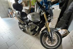 Honda hornet 600