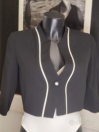 Giacca corta stile bolero nera Cod. 006