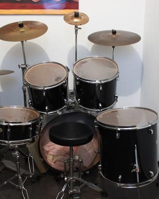 Pearl Forum Batteria acustica. Batteria jazz rock