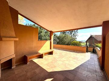 VILLA A SCHIERA D'ANGOLO A MURAVERA