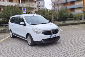 Dacia Lodgy 1.6 8V 85CV 5 posti