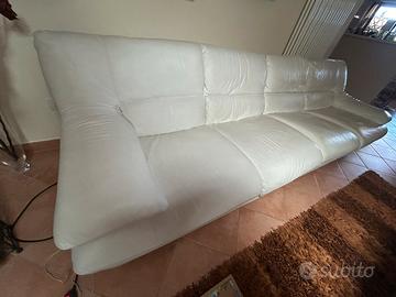 Divano in vera pelle bianco