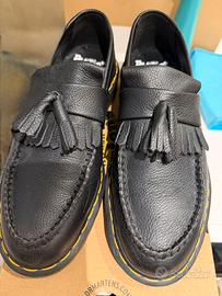Dr Martens  modello Adrian pelle Virginia