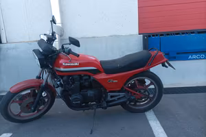 Kawasaki gpz 550