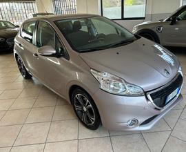 PEUGEOT 208 PureTech 82 5 porte Allure