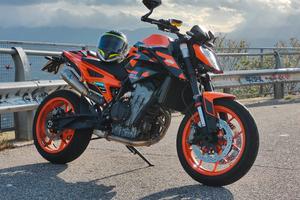KTM 890 Duke GP