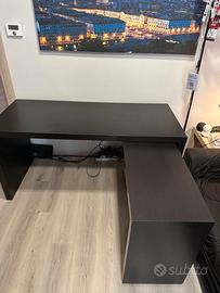 Scrivania Malm Nera Usata