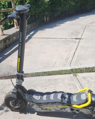 Monopattino elettrico ducati scrumbler 23/24