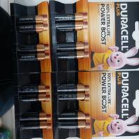 16 pile Duracell Plus