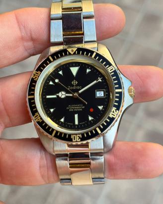 ZODIAC 200 m automatic Red Dot