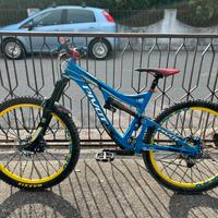 Pivot mach 6 27,5 enduro carbon