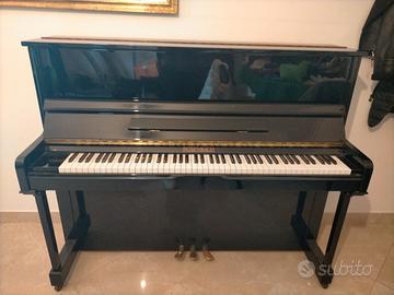 Pianoforte verticale 