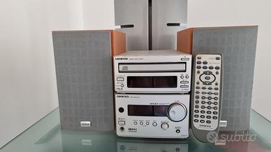 mini pack stereo Onkyo 