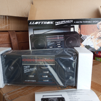 Lloytron twin speaker radio