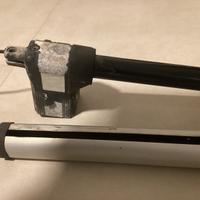 Braccio motore cancello FAAC