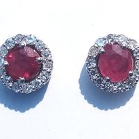 Orecchini Oro 18kt 28 Diamanti naturali e Rubini