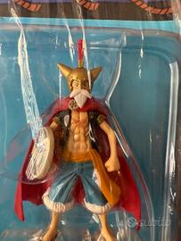 Lucy action figure statuina One Piece Hachette