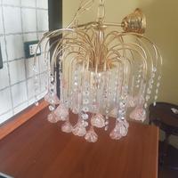Lampadario a gocce con cristalli