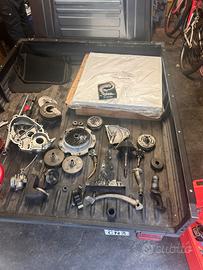 Vend0 pezzi ape/vespa