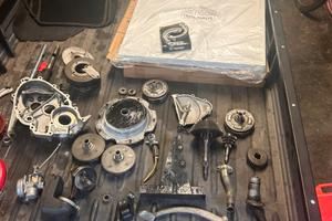 Vend0 pezzi ape/vespa