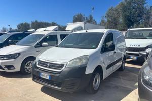 Peugeot partner 1.6 diesel - 2018 - 3 posti