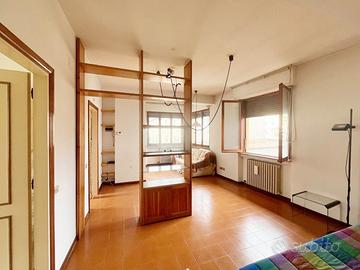 Appartamento con Ingr. Indipen. e giardino. UA/042