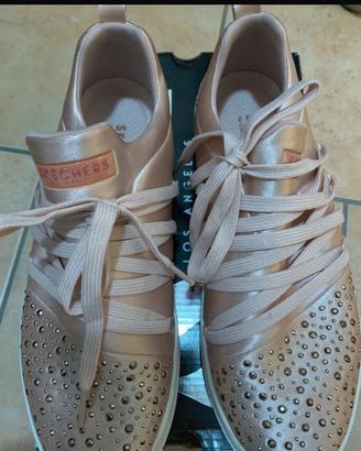 Skechers rosa raso slip on