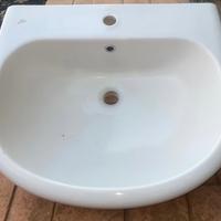 Lavabo con colonna