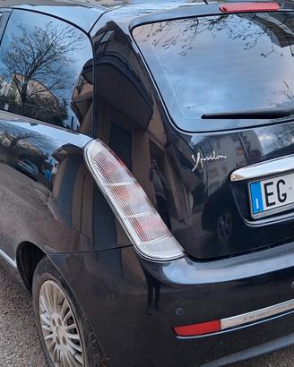 lancia ypsilon 1300 multiget 