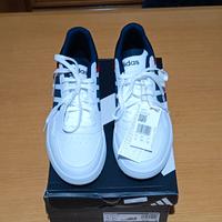 Scarpe Adidas nuove bianche n.44