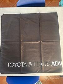 Telo mare Toyota Lexus
