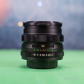 ZENIT HELIOS 77M-4 50mm f/1.8 M42 - Swirly bokeh