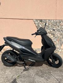 Malaguti Phantom F12-R