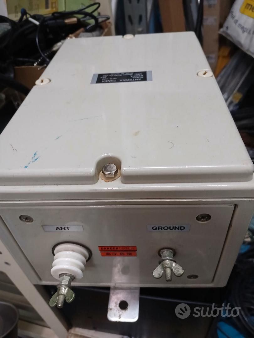 Accordeur D'antenne JRC NFG 220 Pour émetteur-récepteur JRC JST 125 - Occasion Années 90