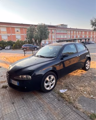 Alfa romeo 147