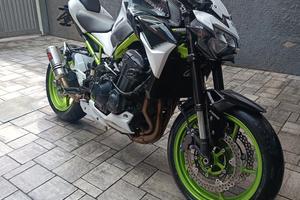 Kawasaki Z900 