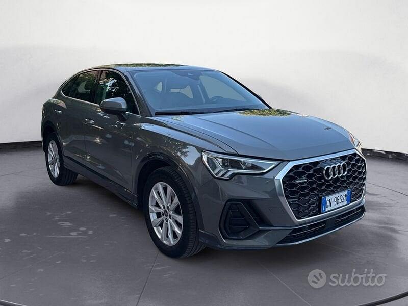 Audi Q3 2023 photo 3
