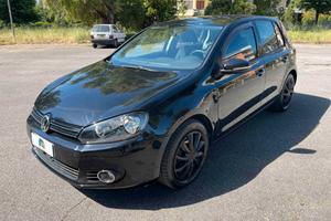 Volkswagen Golf 1.6 TDI Comfortline NEOPATENTATI D